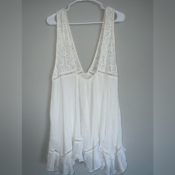 Free People lace swim coverup/ mini dress - Picture 3 of 3